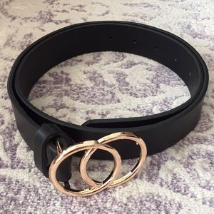 Black belt with gold tone hardware small